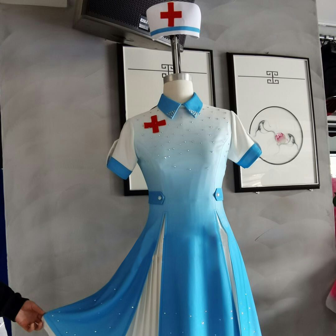 蓝色护士裙